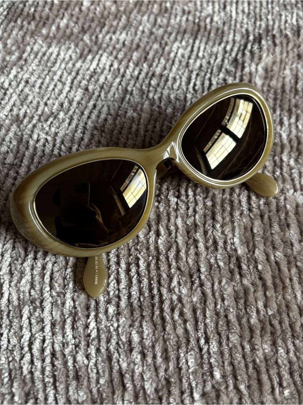 Retro Oval Sunglasses